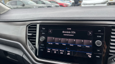 Volkswagen T-Roc 1.5 TSI EVO SE 5dr Petrol Hatchback